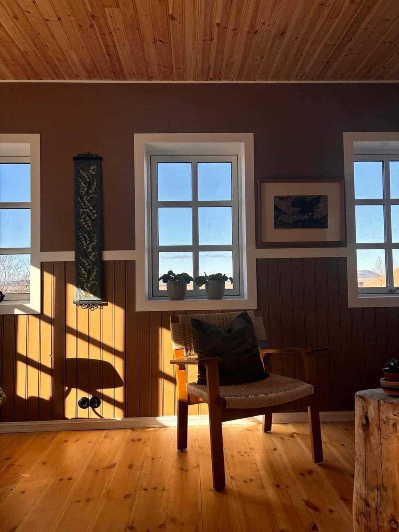 Arngrimslundur Lodge